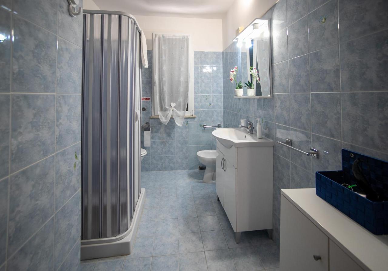 تيراتشينا Royal Rooms المظهر الخارجي الصورة