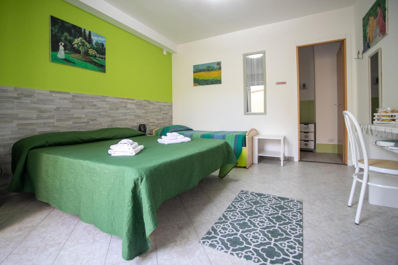 تيراتشينا Royal Rooms المظهر الخارجي الصورة